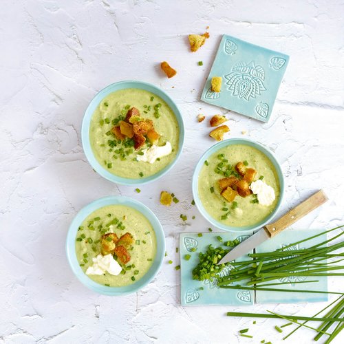 Kalte Zucchini-Suppe