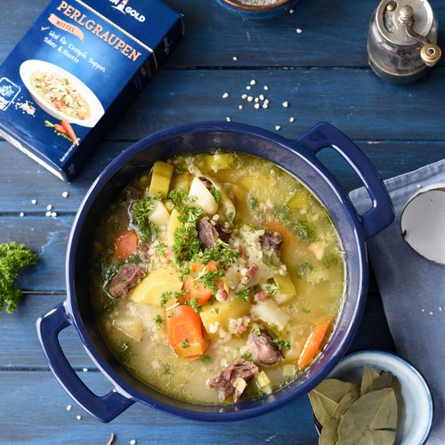 Graupensuppe mit Rindfleisch
